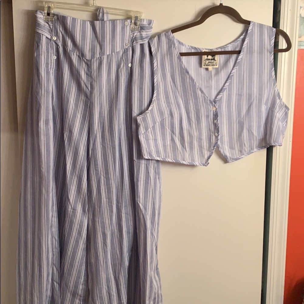 Two piece set